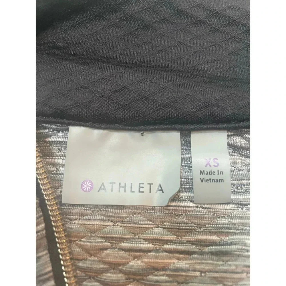 Athleta Snowscape 1/2 Zip Pullover - image 3